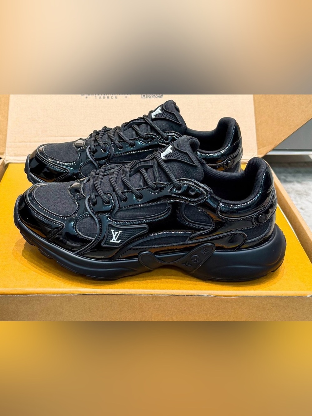 Louis Vuitton Men's Black Patent & Mesh LV Archlight Sneakers